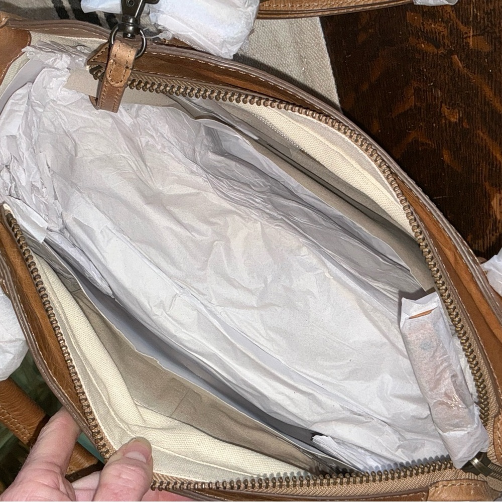 NWT Frye Melissa Leather Beige Brown Satchel Crossbody Handbag Bag Retail $388 - Picture 12 of 16
